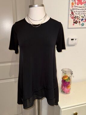 ♠️ Zenana Outfitters Black Layered Short-Sleeve Tunic Top Large
